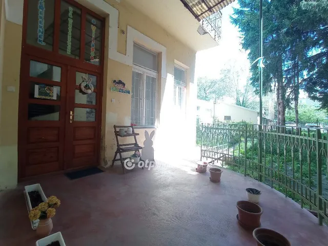 Eladó lakás Békéscsaba 107 nm