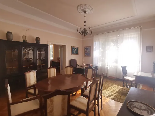 Eladó ház Békéscsaba 180 nm
