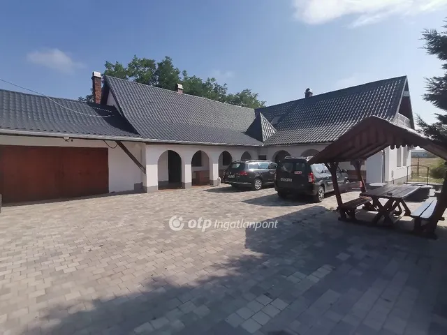 Eladó mezőgazdasági ingatlan Békés 482 nm