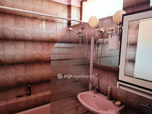 Eladó ház Békéscsaba 160 nm