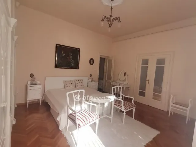 Eladó ház Békéscsaba 180 nm