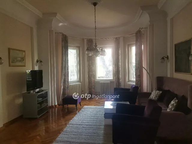 Eladó ház Békéscsaba 180 nm