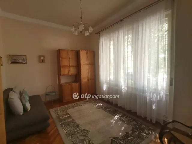 Eladó ház Békéscsaba 180 nm