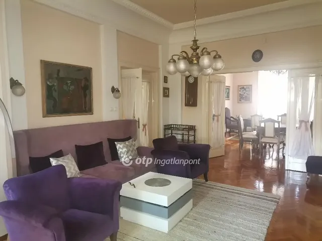 Eladó ház Békéscsaba 180 nm