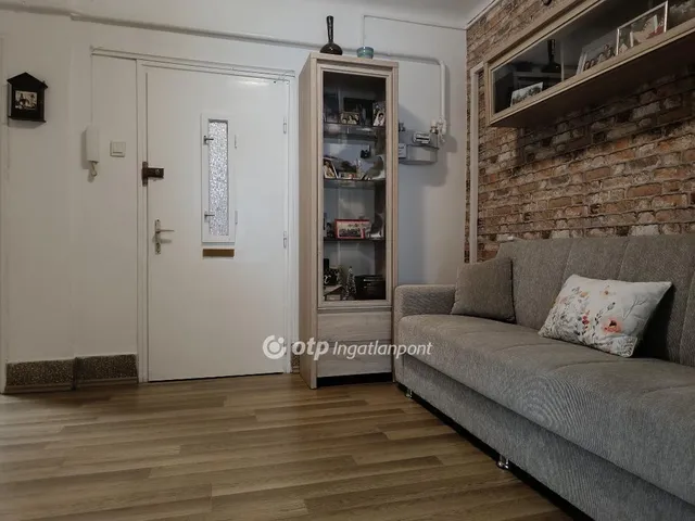 Eladó lakás Békéscsaba 75 nm