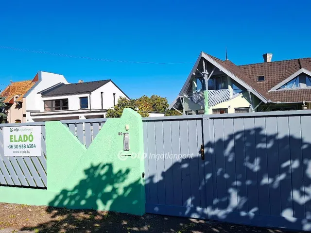 Eladó ház Békéscsaba, Nagyrét 228 nm