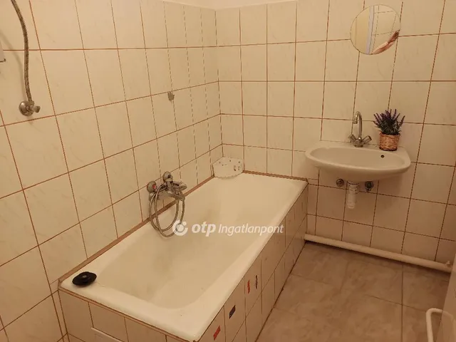 Eladó ház Békés, Belváros 95 nm