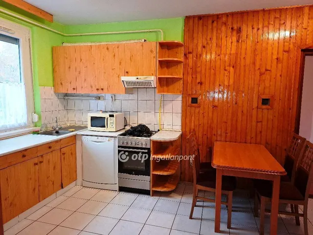 Eladó lakás Békéscsaba 58 nm