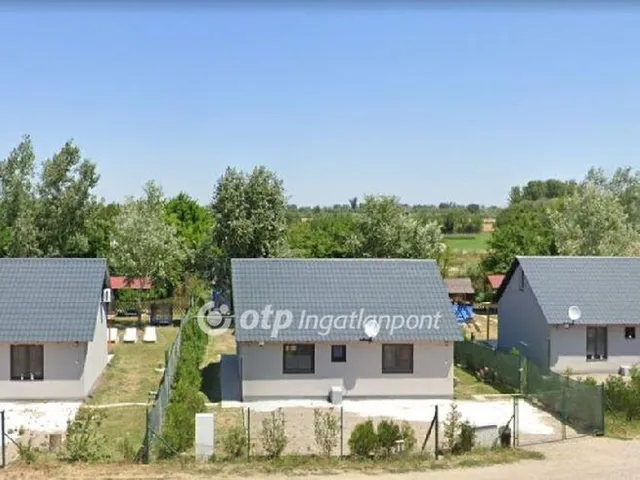 Eladó üdülő és hétvégi ház Békésszentandrás 81 nm