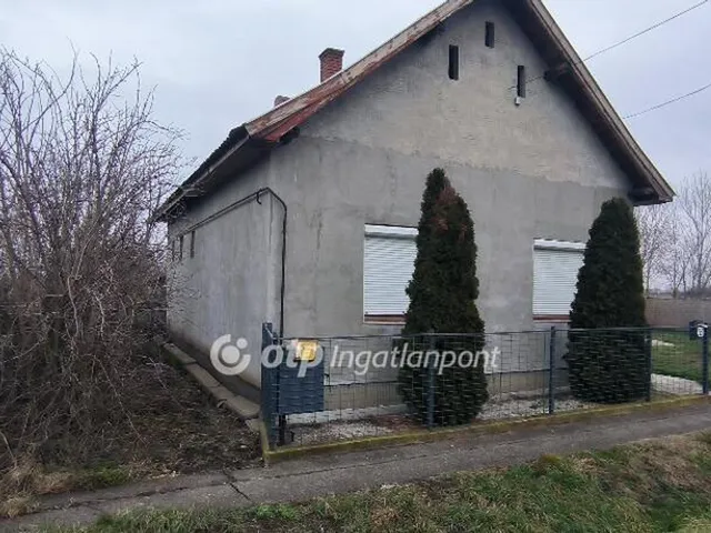 Eladó ház Füzesgyarmat 63 nm