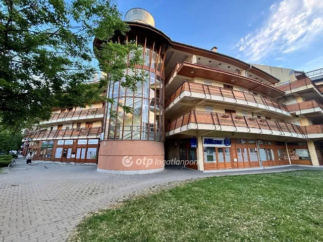 Eladó lakás Békéscsaba 54 nm