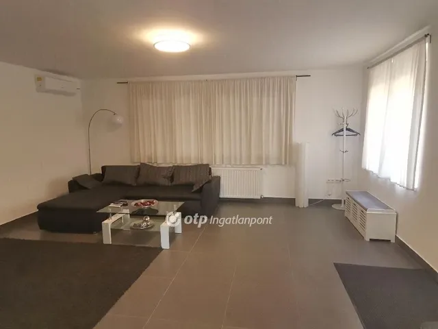 Eladó nyaraló Orosháza 114 nm
