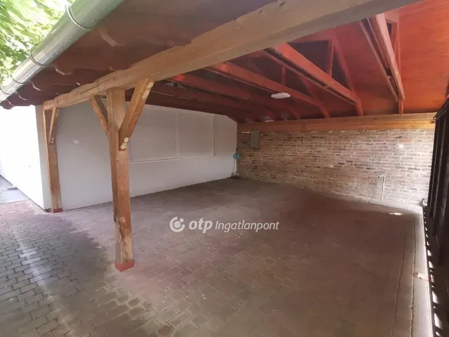 Eladó nyaraló Orosháza 114 nm