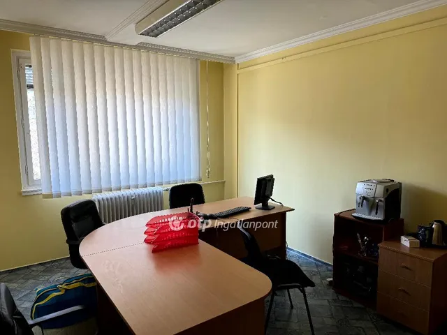 Kiadó kereskedelmi és ipari ingatlan Szeged 13 nm