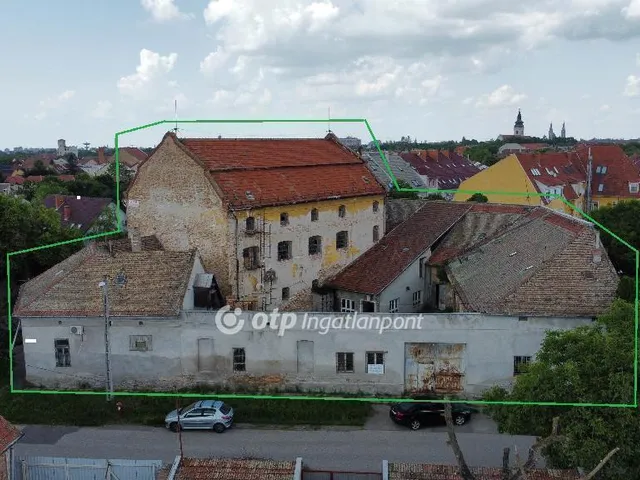 Eladó ház Szeged 1200 nm