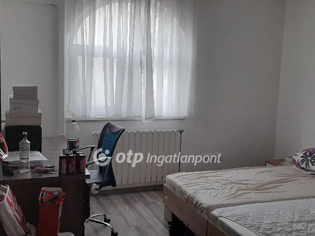 Eladó lakás Szeged 70 nm