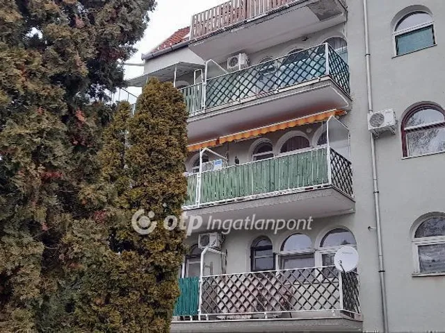 Eladó lakás Szeged 70 nm