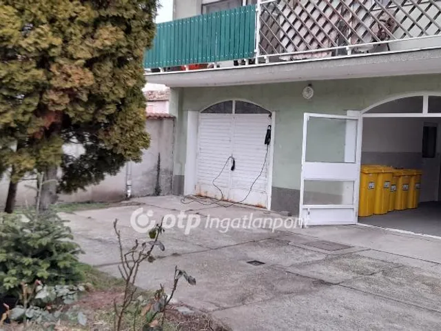 Eladó kereskedelmi és ipari ingatlan Szeged 22 nm