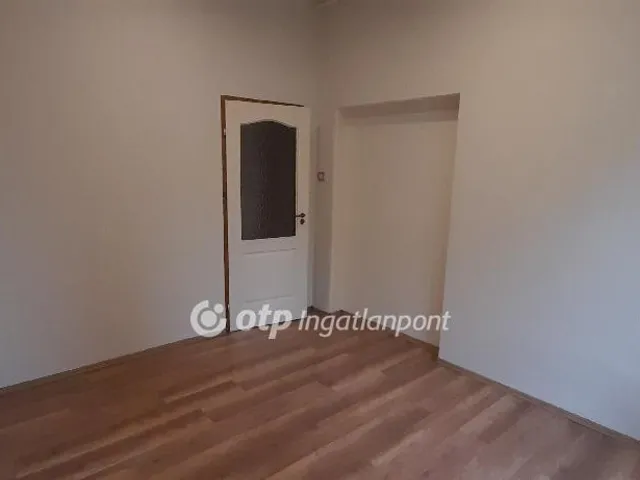 Eladó lakás Kiskunhalas 70 nm