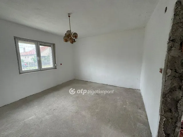 Eladó ház Forráskút 108 nm