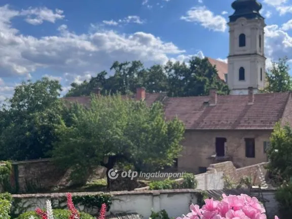 Eladó ház Szeged 300 nm