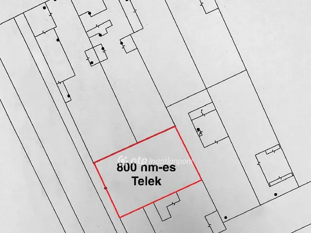 Eladó telek Deszk 800 nm