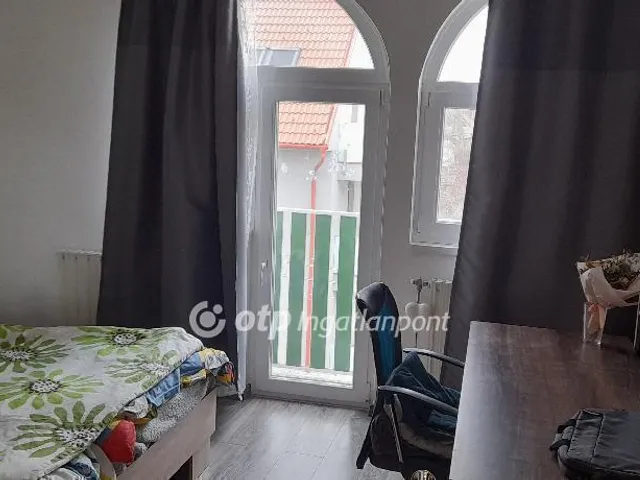 Eladó lakás Szeged 70 nm