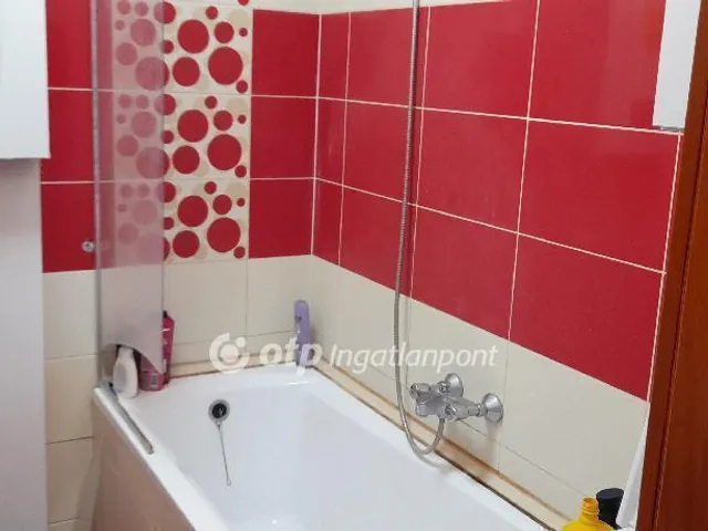 Eladó lakás Szeged 70 nm