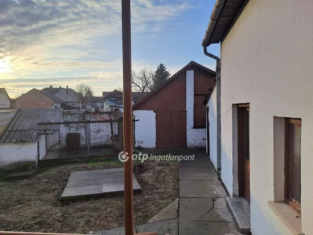 Eladó ház Makó 140 nm