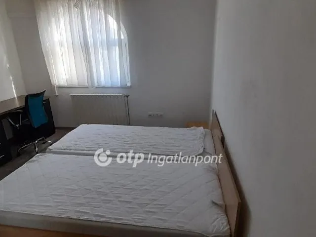 Eladó lakás Szeged 70 nm