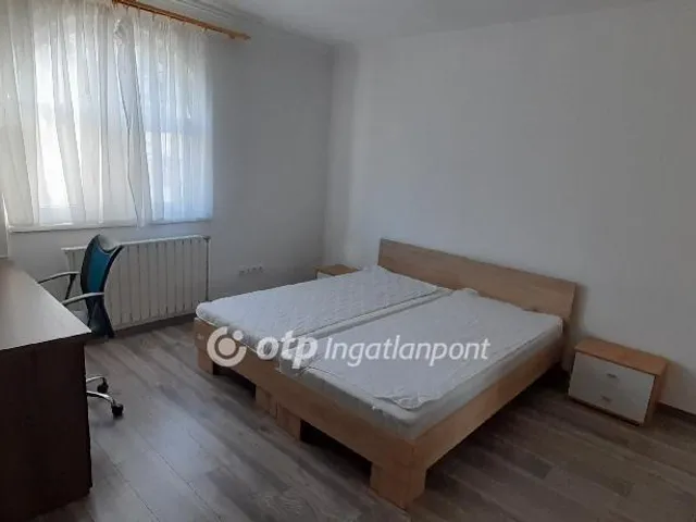 Eladó lakás Szeged 70 nm