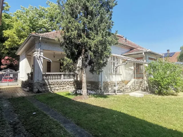 Eladó ház Békéscsaba 160 nm