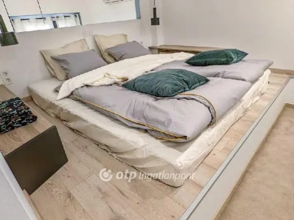 Eladó lakás Budapest VI. kerület 41 nm