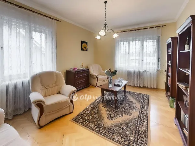 Eladó ház Szeged, Szőreg 160 nm