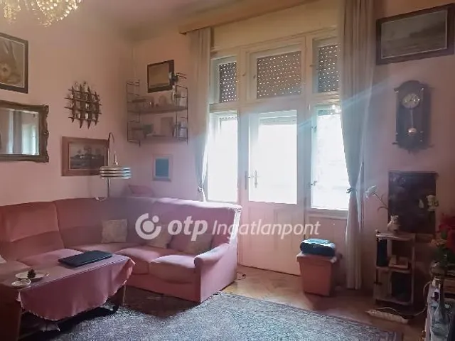 Eladó lakás Szeged 111 nm