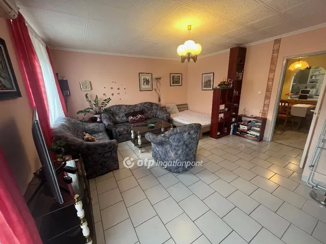 Eladó lakás Szeged 66 nm