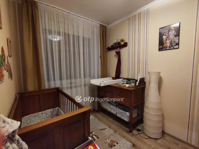 Eladó lakás Szeged 72 nm