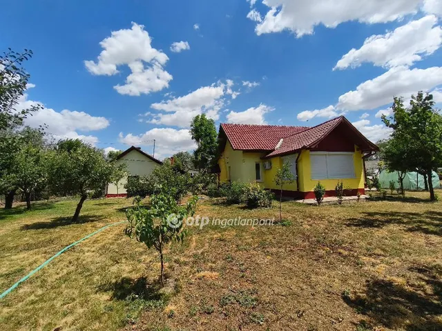 Eladó mezőgazdasági ingatlan Székkutas 80 nm