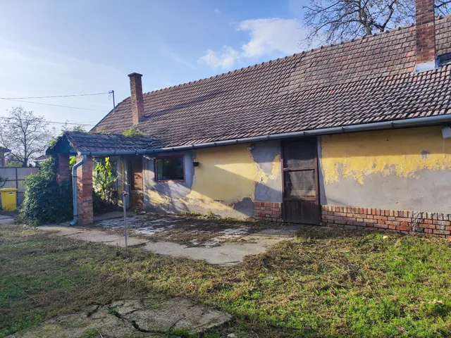 Eladó telek Sándorfalva 996 nm