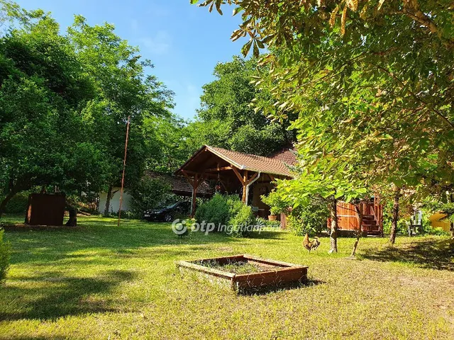 Eladó üdülő és hétvégi ház Ruzsa 120 nm