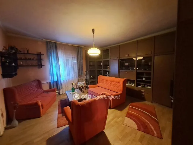 Eladó ház Makó 140 nm