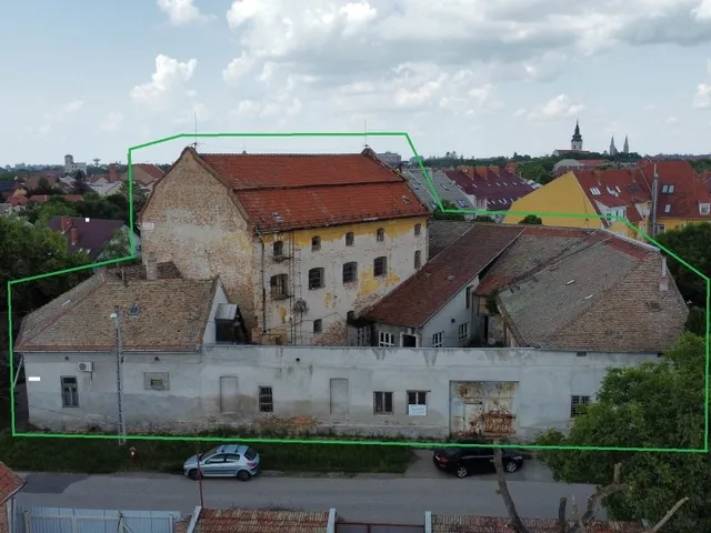 Eladó ház Szeged 1200 nm