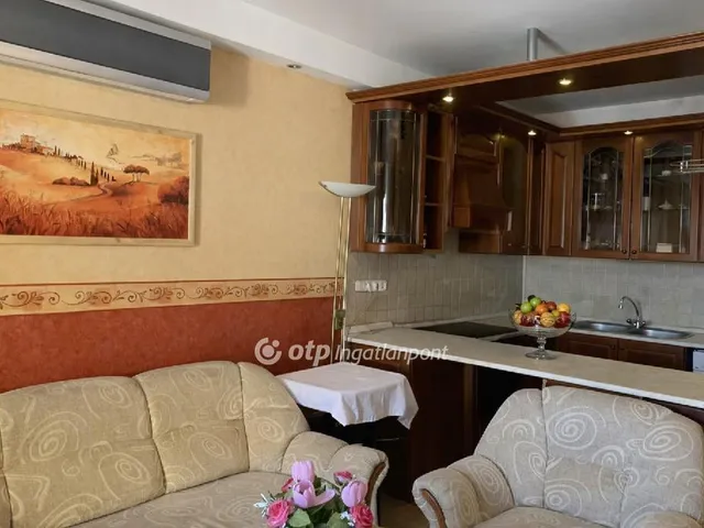 Eladó lakás Szeged 72 nm