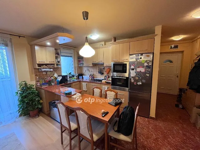 Eladó lakás Szeged 56 nm