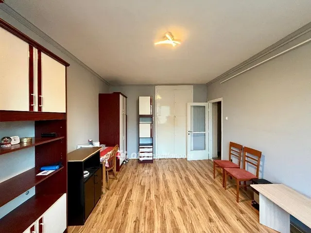 Eladó lakás Szeged 49 nm