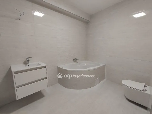 Eladó lakás Szeged 103 nm