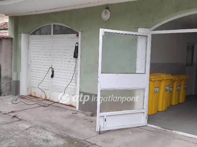 Eladó kereskedelmi és ipari ingatlan Szeged 22 nm