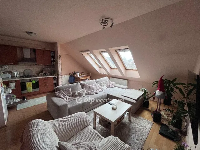 Eladó lakás Szeged 56 nm