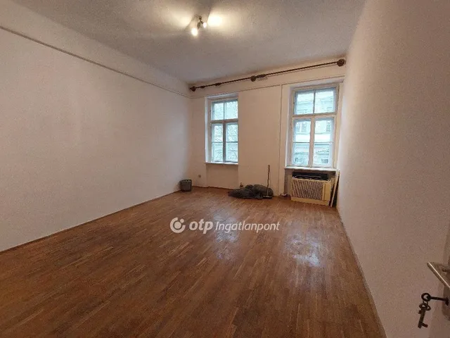 Eladó lakás Szeged, Alsóváros 59 nm