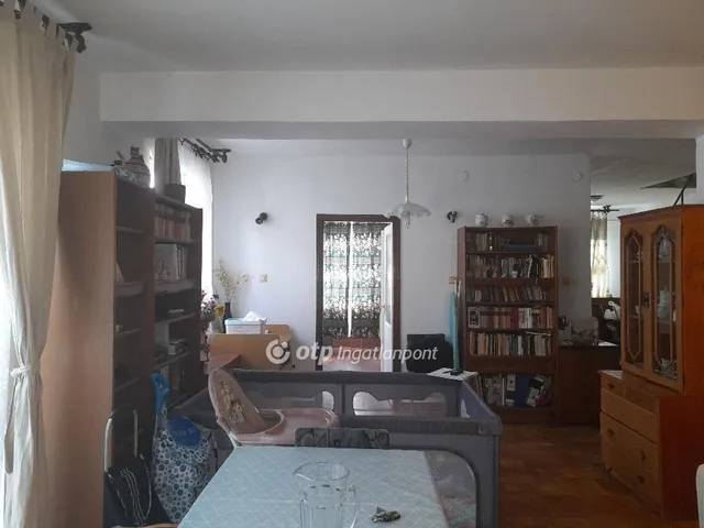 Eladó ház Szeged, Tápé 200 nm